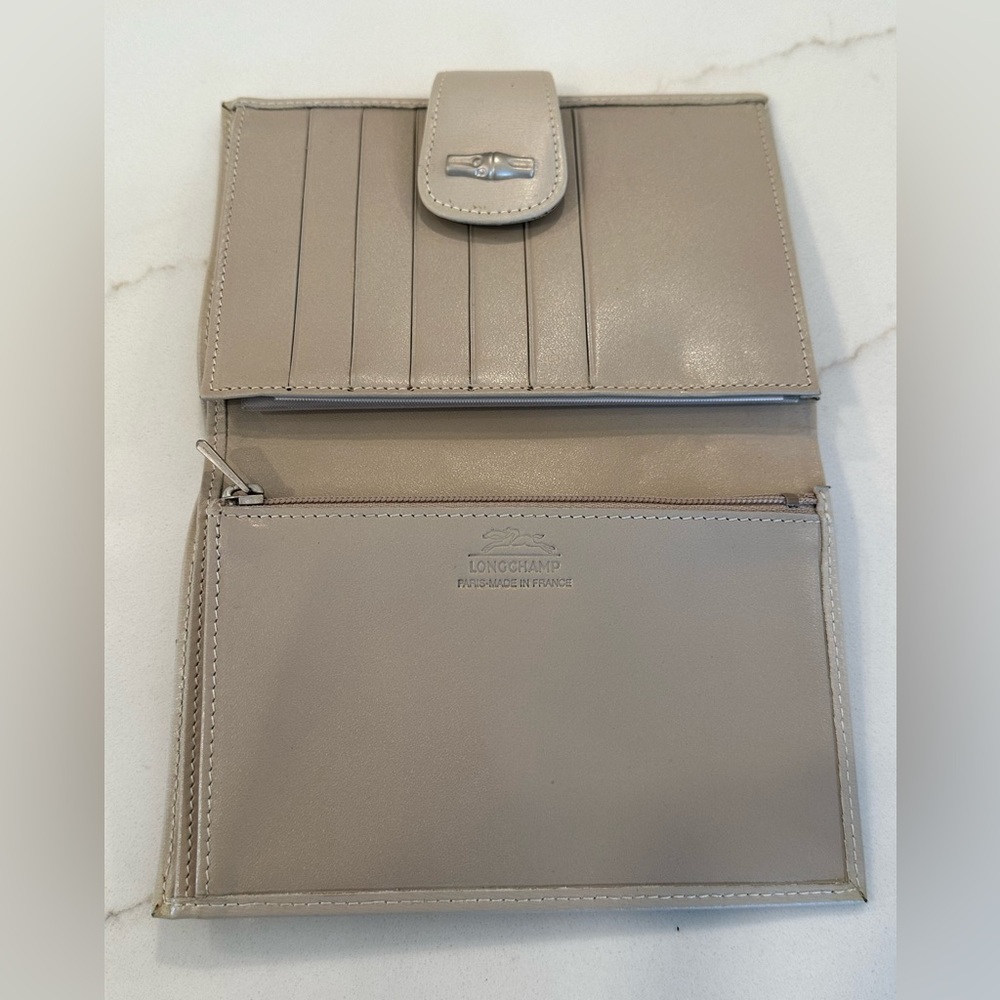 Longchamp Paris Cream Leather Wallet